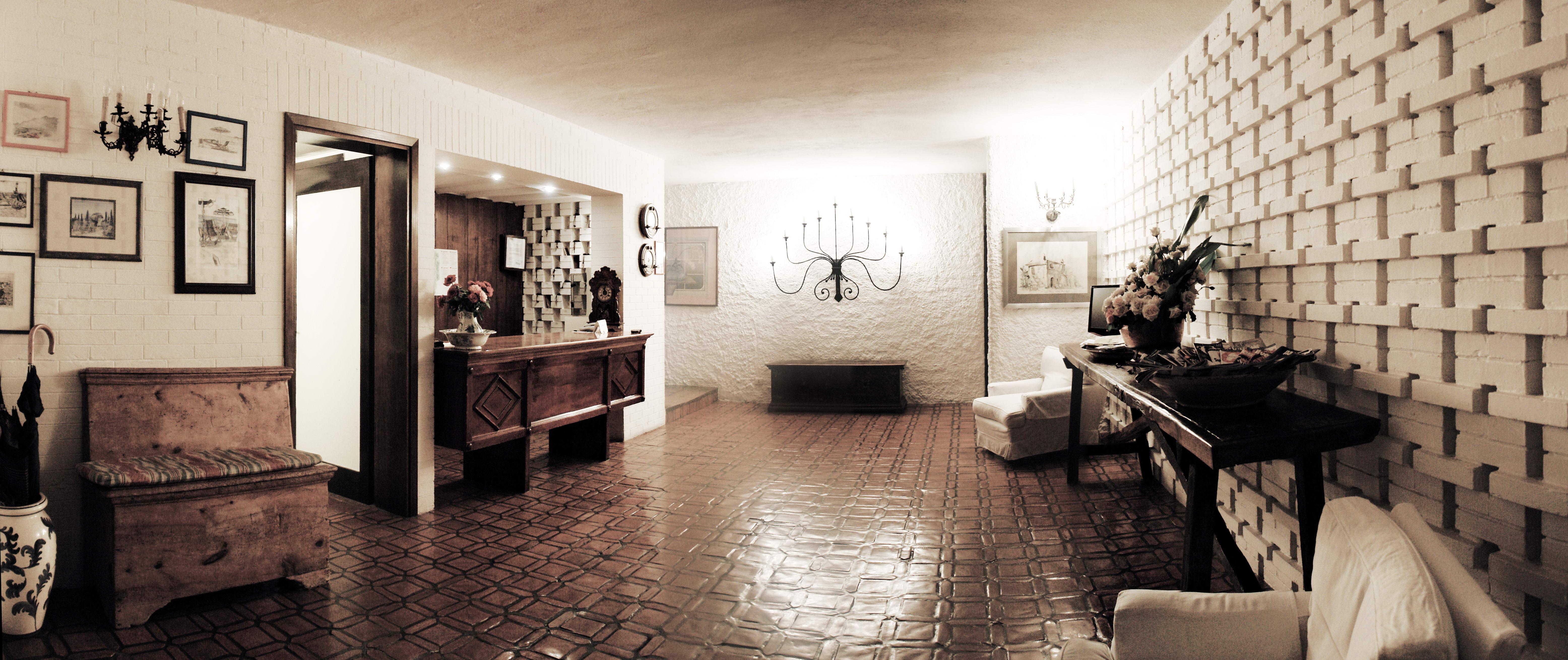 Hotel Della Baia Baia Domizia Dış mekan fotoğraf