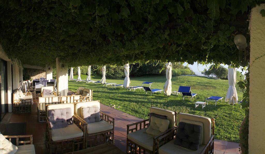 Hotel Della Baia Baia Domizia Dış mekan fotoğraf